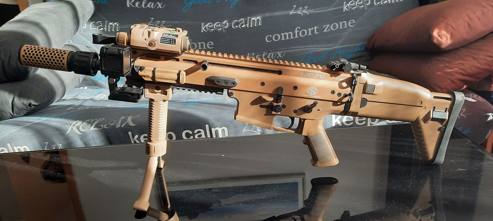 FMA PEQ-15 高級バージョン Airsoft Airsoft Accessoire FMA PEQ-15 LED + Laser Vert (DE)