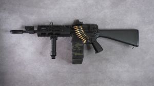 Occasion - CM16 LMG AEG (noir) G&G Armament + accessoires