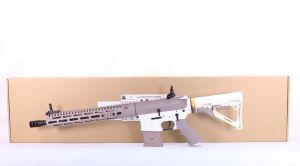 D-BOY M4 AEG Full Metal (Blanc/Beige) -