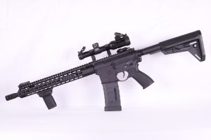 D-Boy TTI M4A1 L VX Full Metal (Noir)