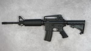 Occasion- King Arms M4A1 Nylon & Fibre Sport Series AEG + 1 Chargeur