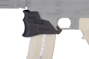IMI Grip Magwell AR-15 (Noir)