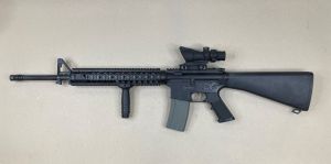 Occasion- Ares M16 RIS AEG