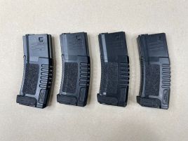 Occasion- Amoeba Lot de 4 chargeurs M4 AEG Mid-Cap 140BBs (Noir)