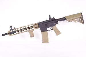 Specna Arms RRA E13 EDGE™ (Half-Tan)