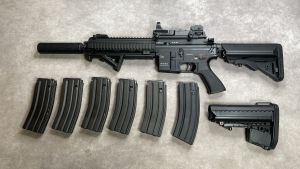 Occasion - Tokyo Marui HK416D DEVGRU EBBR AEG + Accessoires