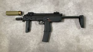 Occasion - Umarex / VFC H&K MP7 Gaz GBBR (Noir) + silencieux