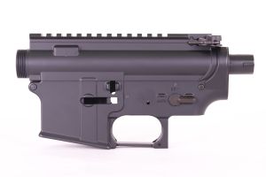 Cyma Corps de M4 CNC